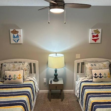 On The Sand Beachfront Condo, Newly Renovated Myrtle Beach Exterior photo