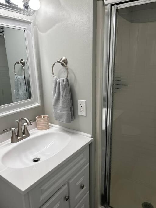 On The Sand Beachfront Condo, Newly Renovated Myrtle Beach Exterior photo